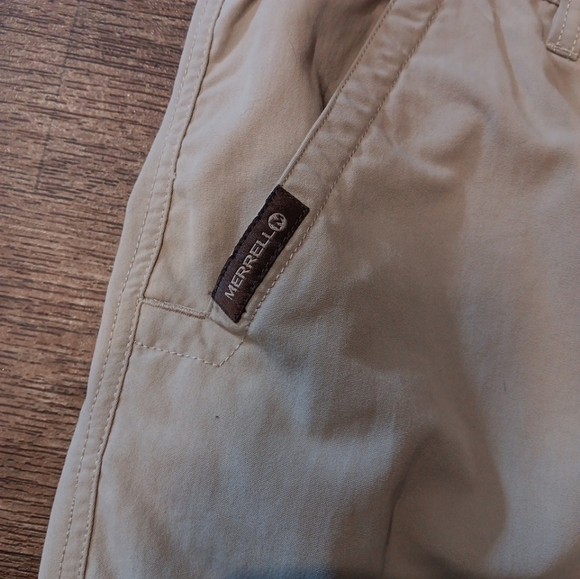 Merrell Tan Cargo Pants Relaxed Fit Size 36 Semi New - Picture 4 of 6